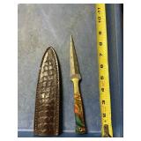 Fixed blade knife handmade Damascus steel