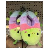 Squishmallow slippers 4/5