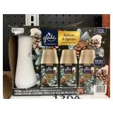 Glade 1 holder 3 refills- maybe defective ?