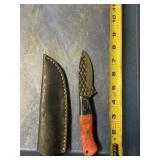 Fixed blade knife handmade Damascus steel