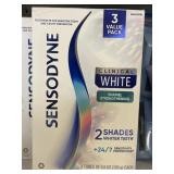 Sensodyne white 3 pack