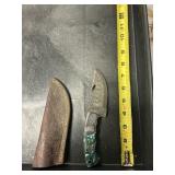 Fixed blade knife handmade Damascus steel