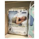 Shavel microflannel twin heated blanket