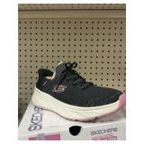 Skechers ladies swift fit sneaker size 9