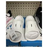 Hoka slides size 9