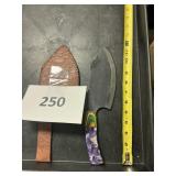 Fixed blade knife handmade Damascus steel