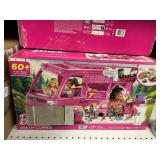 Barbie dream camper