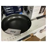 14in Large fry pan