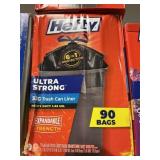 Hefty 33G trash bags 90 ct