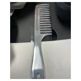 Metal comb