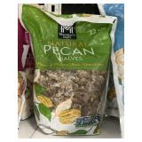 32 oz Natural pecan halves