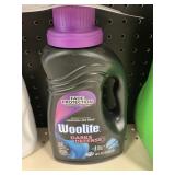 Woolite darks defense 40 floz
