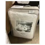 Martha Stewart down comforter F/Q