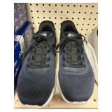 Skechers mens sneakers size 12-USED