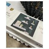 Threshold 5 pc Wall shelf set