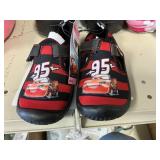 Cras water shoes size 7/8