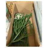 Adjustable plant support