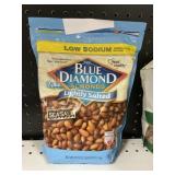 Blue Diamond almonds 40 oz