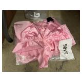 Pink silk top and shorts set Med 5ct