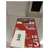 Huggies 148 diapers size 5