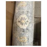 Washable area rug 77inW