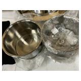 SS pet bowls w/ wall mount holders set