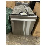 Samsung dish washer 24in -USED