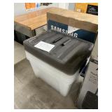 5 ct Clear totes & gray lids