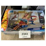 Hot Wheels roller coaster rally