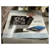 Sharp sharger-alarm clock