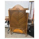 Waterfall wardrobe cabinet
