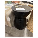 Prisma accent table