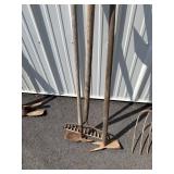 Used garden tools lot