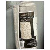 Mohawk 4ftx6ft  area rug