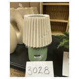 Green table lamp 11in