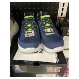 Skechers kids swift fit size 4