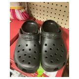 Crocs M 11