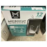Microcut shredder 12 sheet