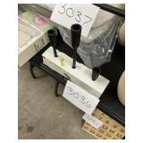 Threshold candleholders