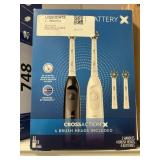 Oral-B crossactionX 4 brush head included