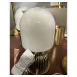Hearth & Hand table lamp 9inH
