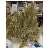 26in Pre-lit fringe tree