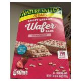 Nature Valley strawberry wafers 20 bars
