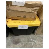 Yellow & black totes & lids 39inx21in 2ct