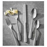 20pc Flatware set forged rumbled