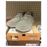 Skechers mens lace up moc toe swift fit size 9