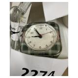 Hearth & Hand  vintage clock