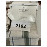 Hearth & Hand rectangular tablecloth 60inx84in