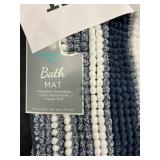 Bath mat 17inx28in