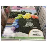 PartyAire 28pc inflatable balloon garland